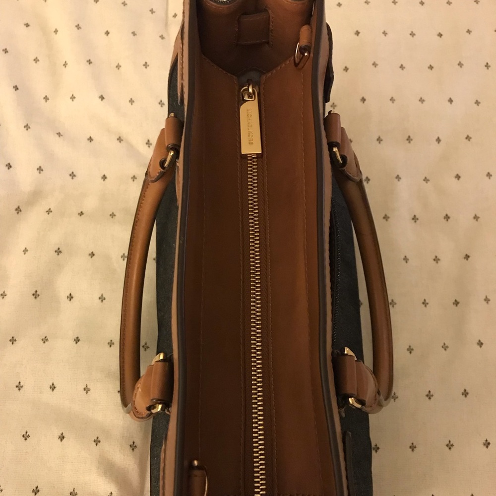 Michael Kors Handbag - Picture 5 of 5